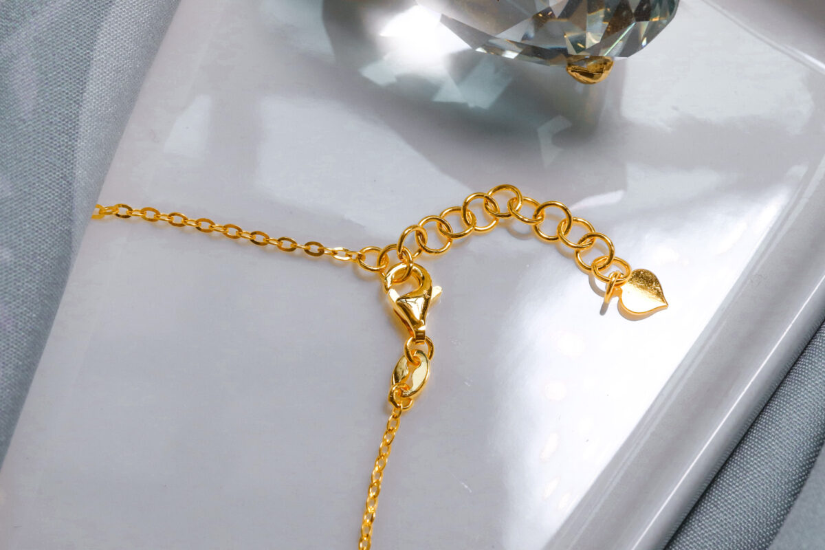Dara Pearl Necklace