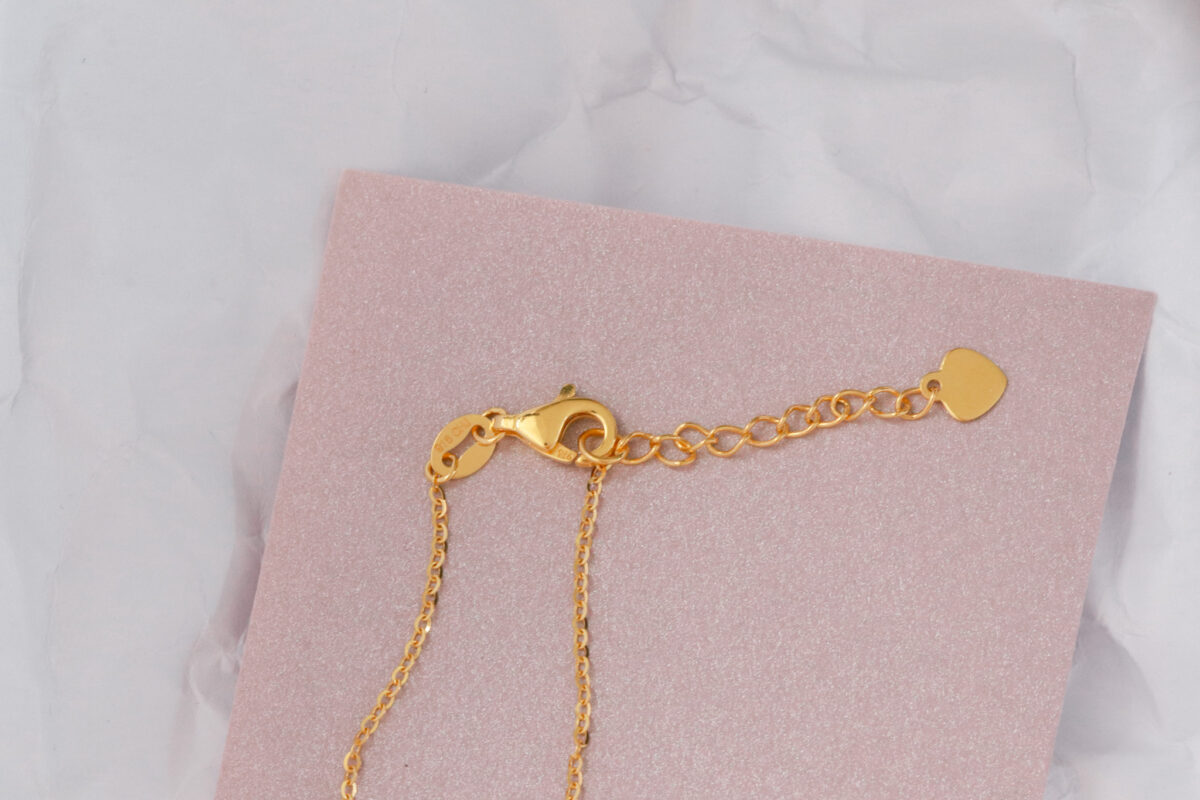 Streetlight Sheen Necklace
