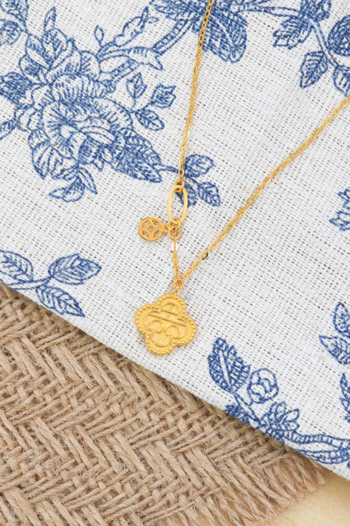 Prosperous Cloud Necklace