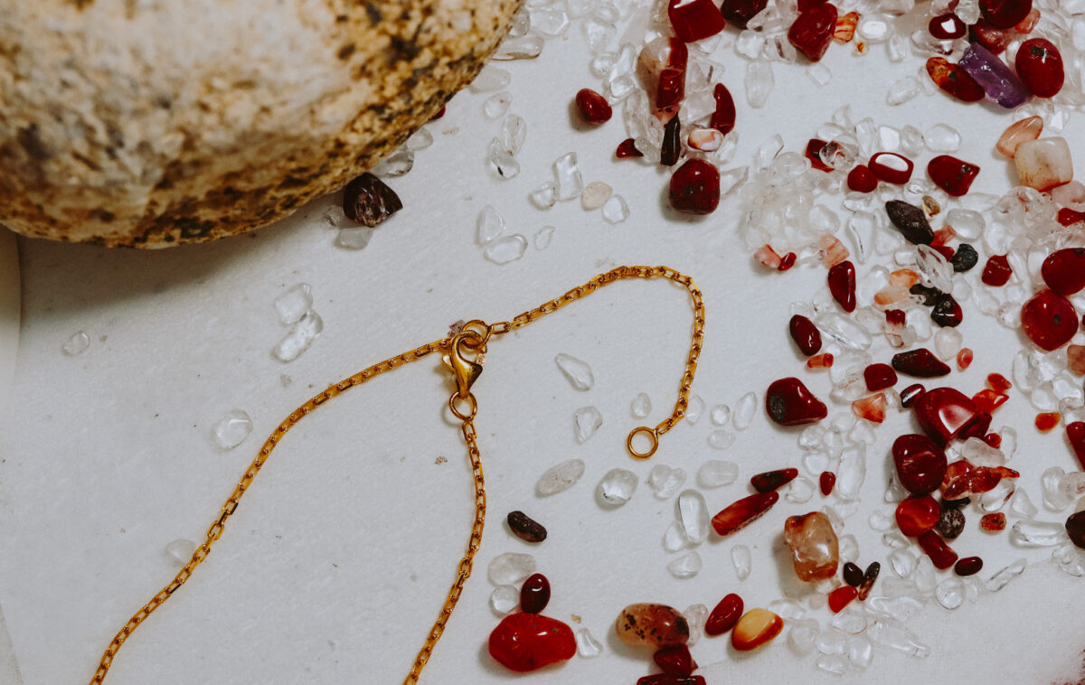 Wallis Infinity Necklace