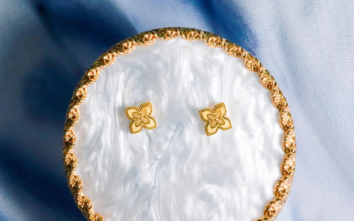 Golden Dawn Earstuds