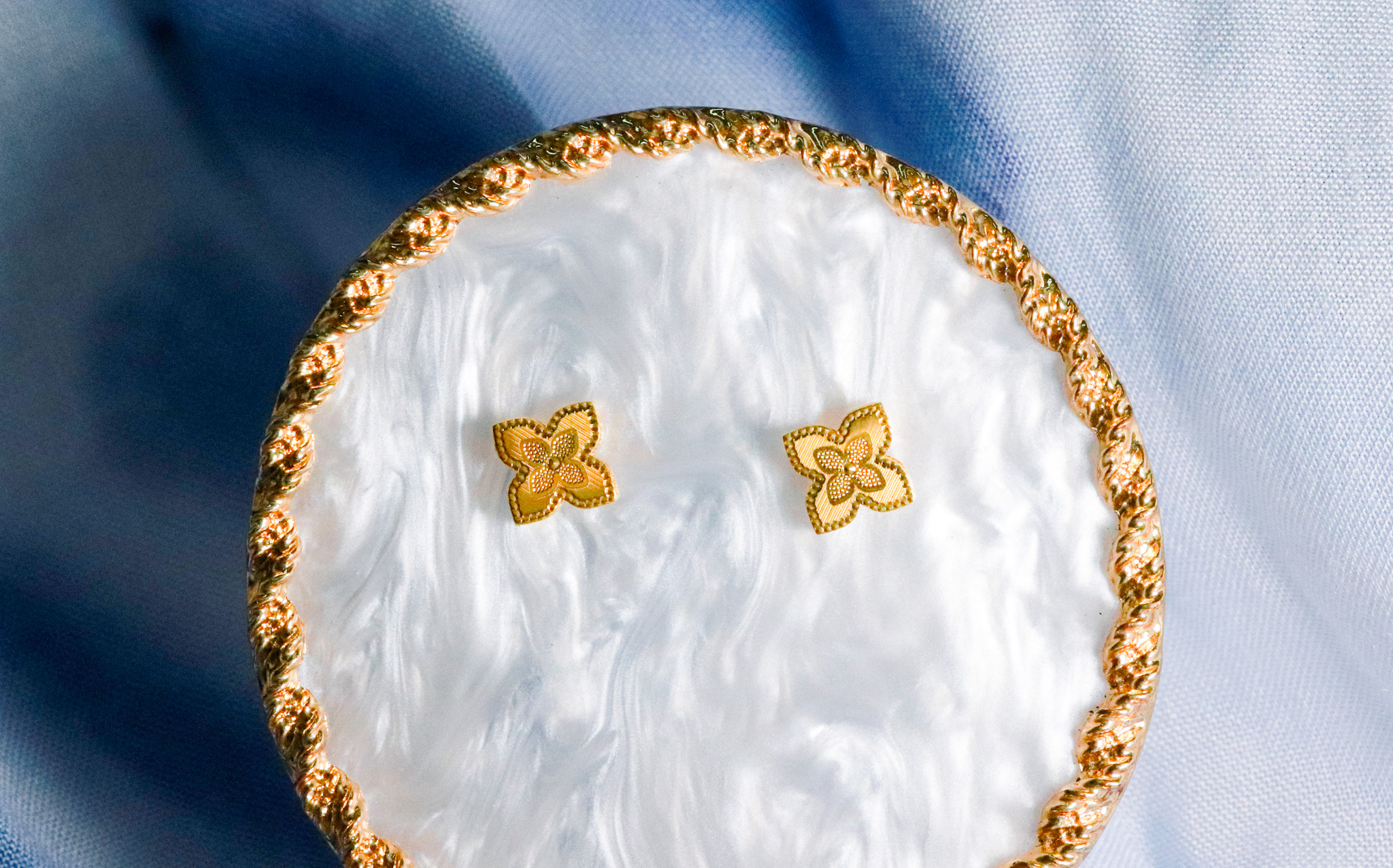 Golden Dawn Earstuds