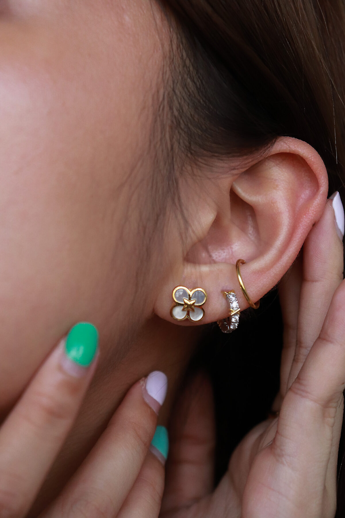 Clover Nacre Earrings