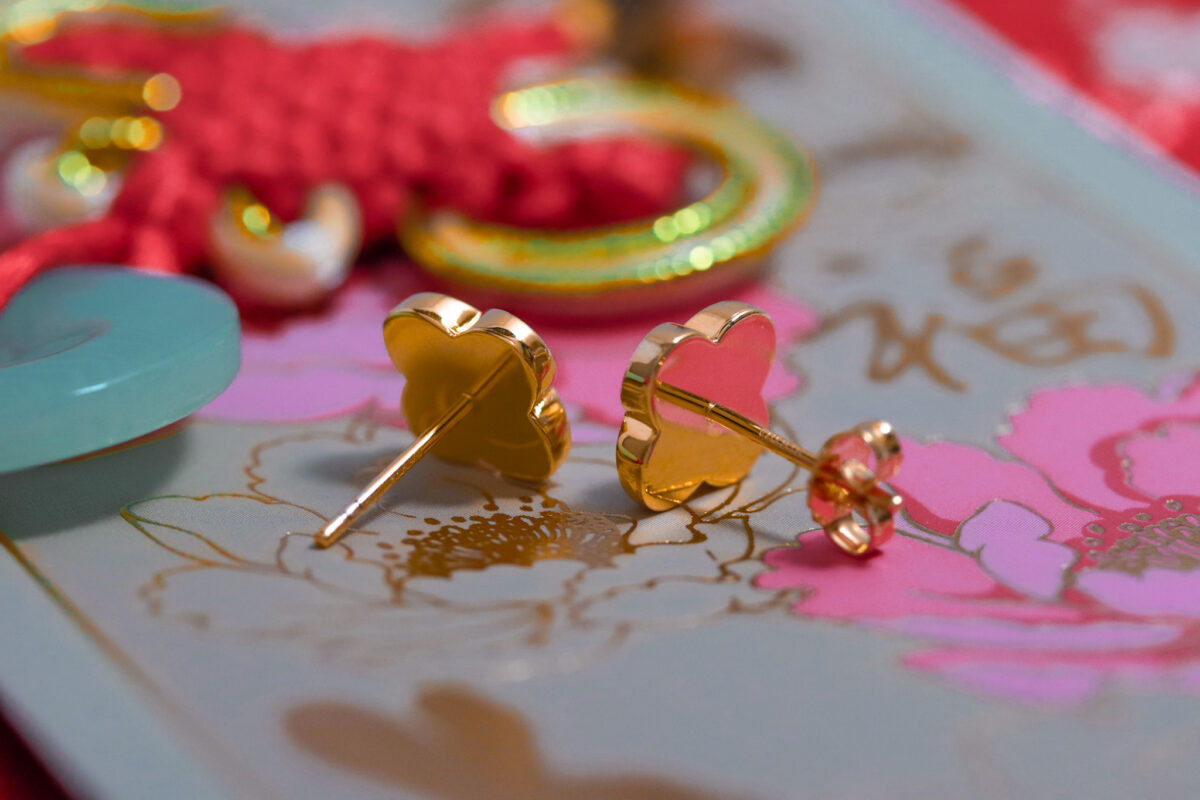 Clover Nacre Earrings