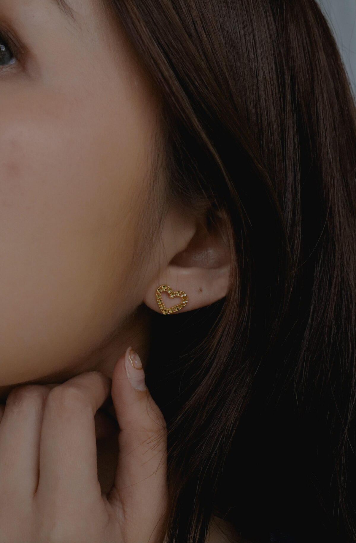 Phoebe Heart Earstuds