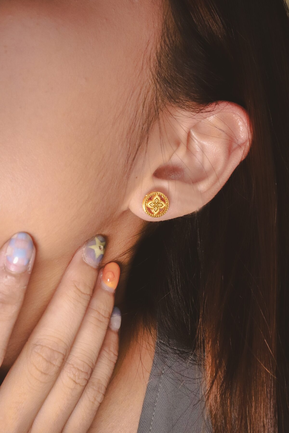 Solar Gleam Earstuds