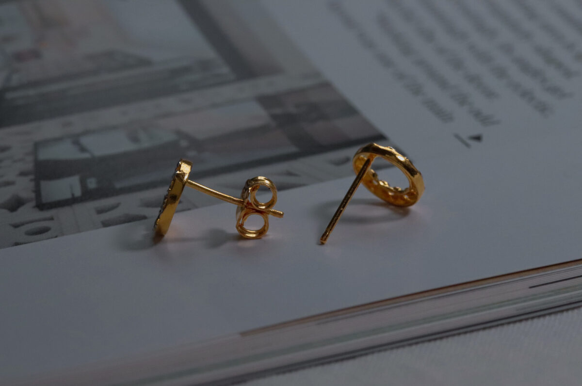Deva Earstuds