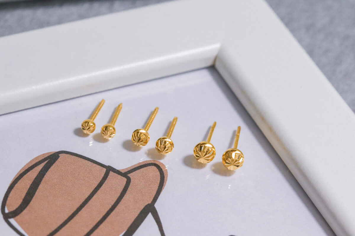 Sparkling Bead Earstuds