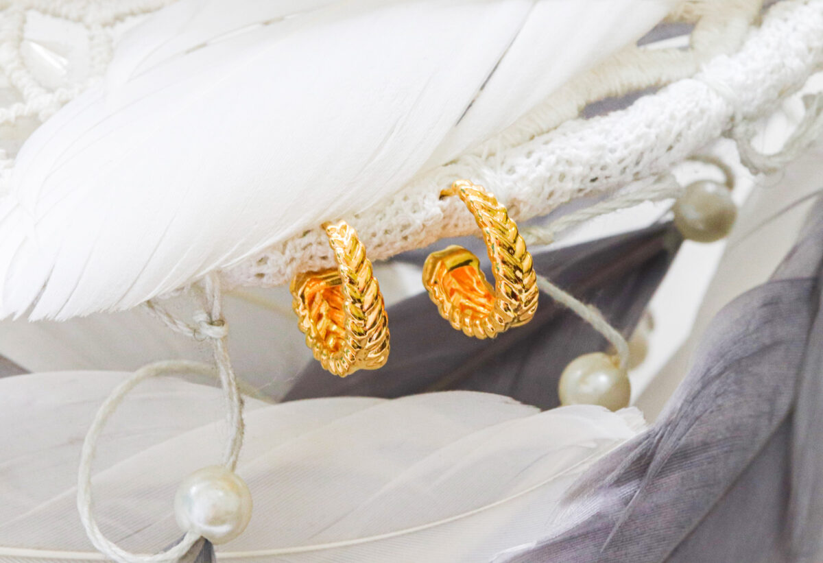 Duke Curl Earrings