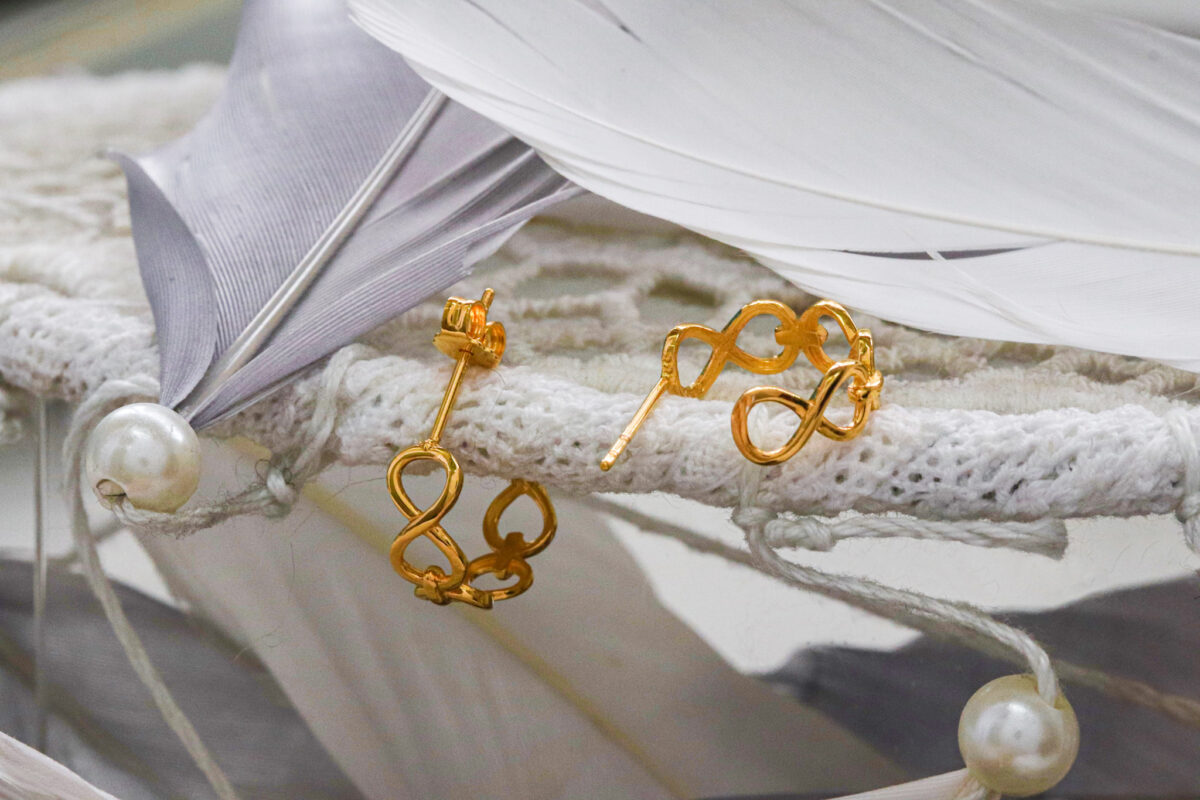 Alaric Curl Earrings
