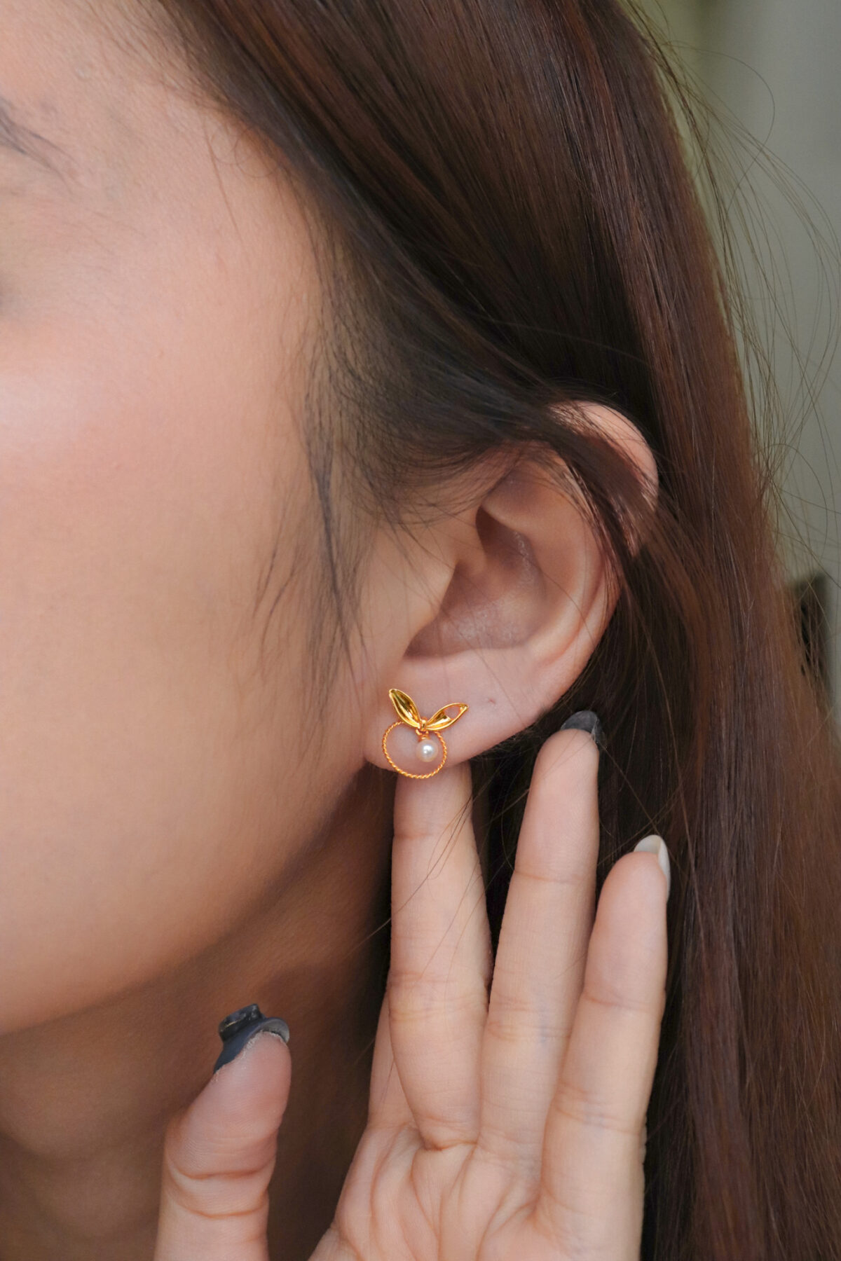 Dara Pearl Earrings