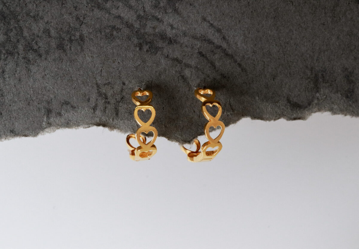 Heartfelt Glints Hoop Earrings