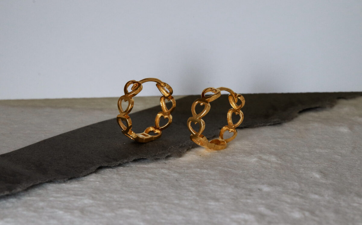 Heartfelt Glints Hoop Earrings