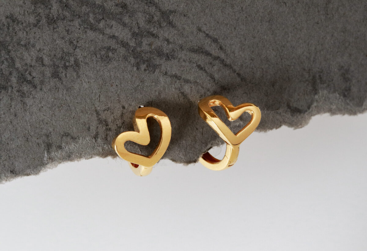 Passion Breeze Hoop Earrings