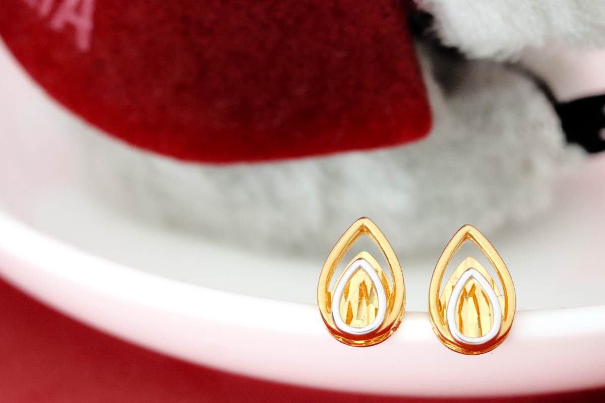 Ella Raindrop Earstuds