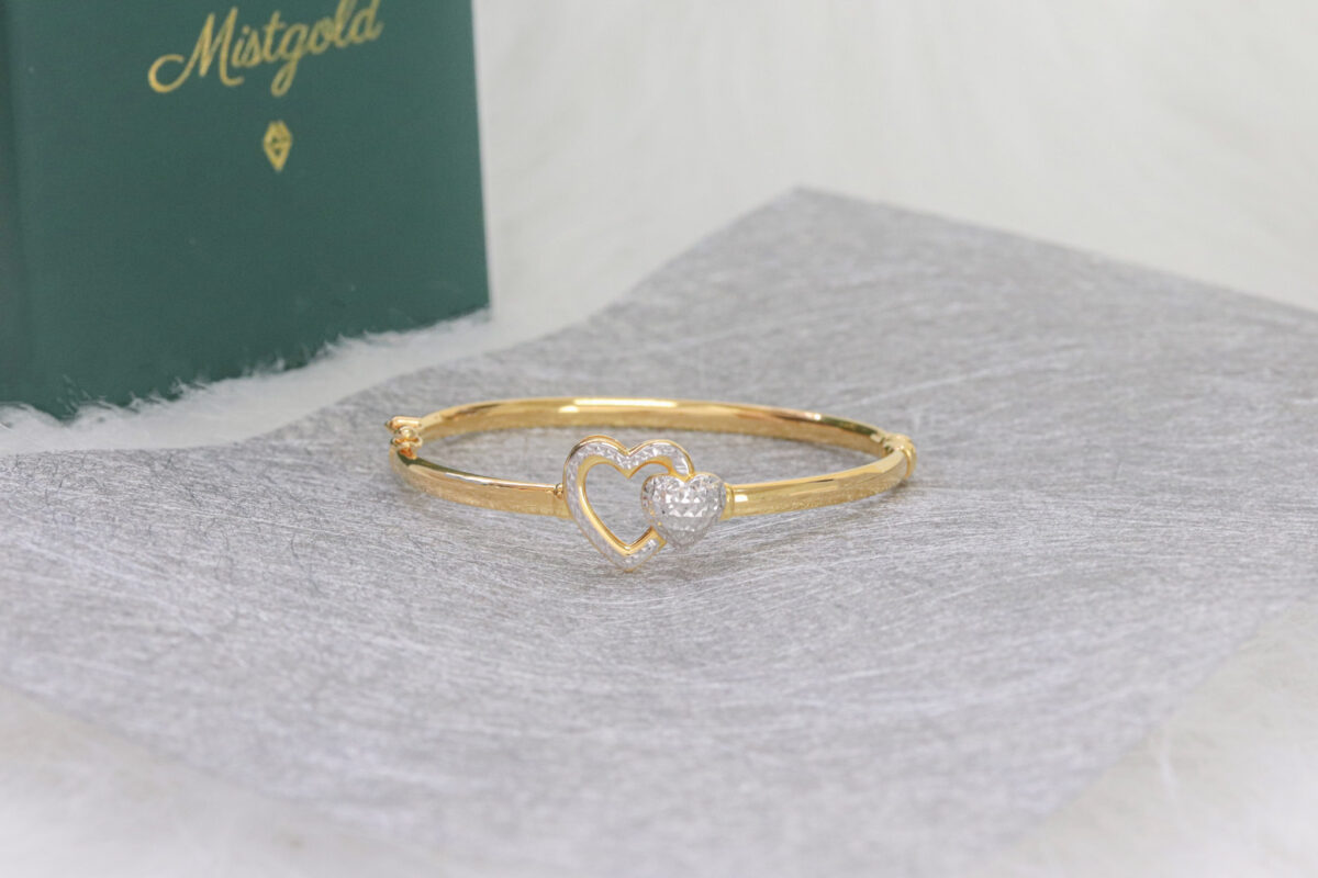 Brooklyn Love Bangle