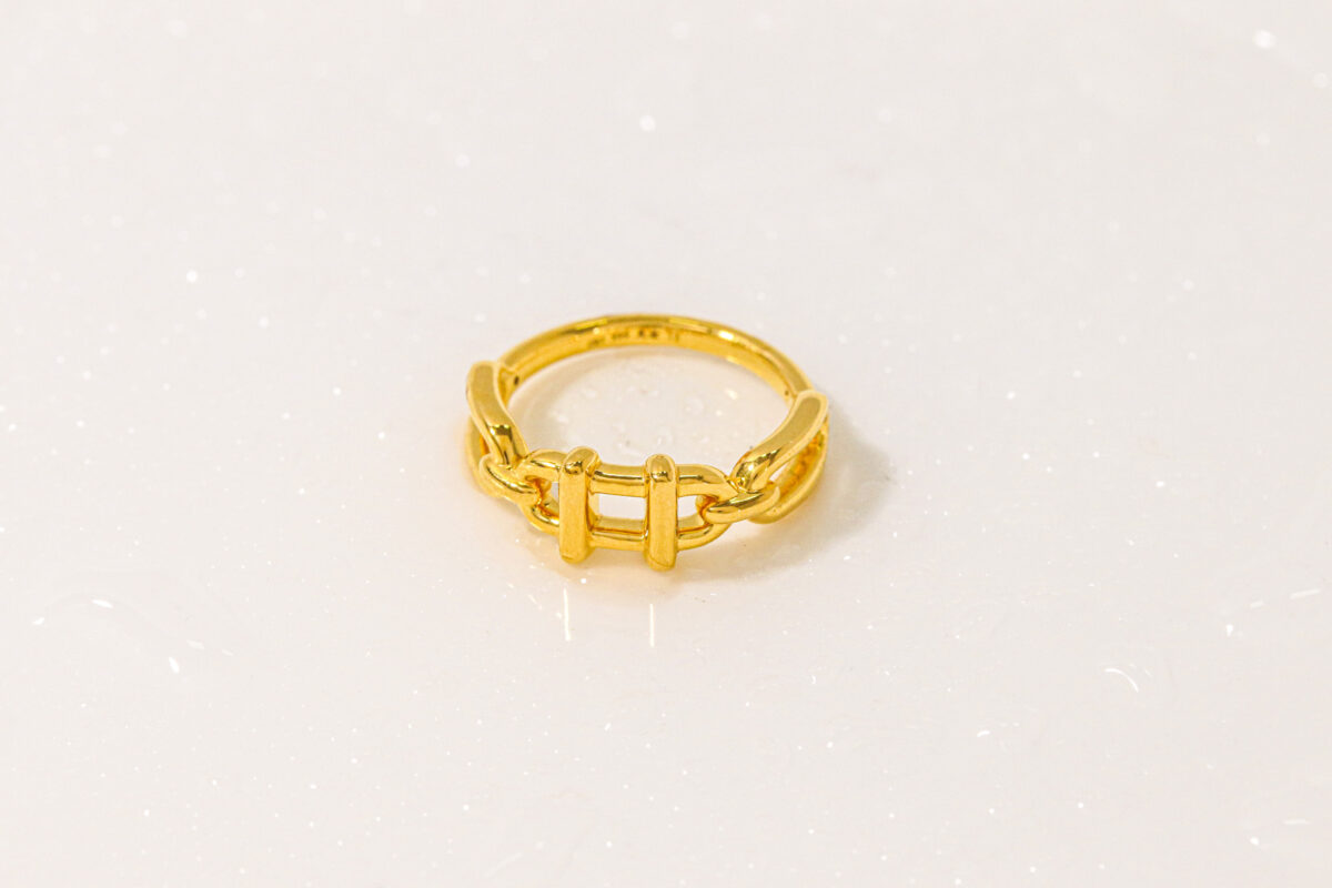 Delvy Ring