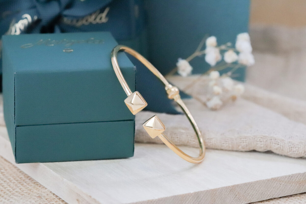 Pastiche Gold Bangle
