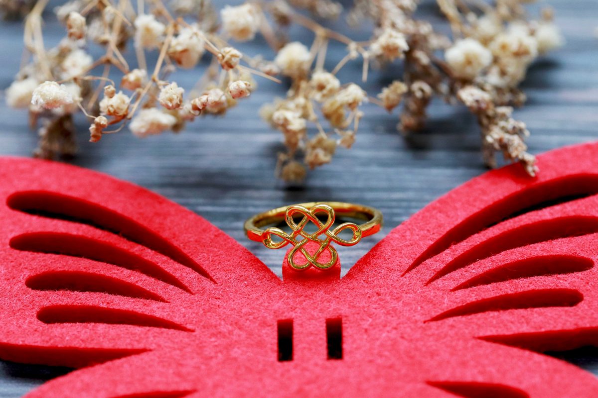 Everlasting Love Knot Ring