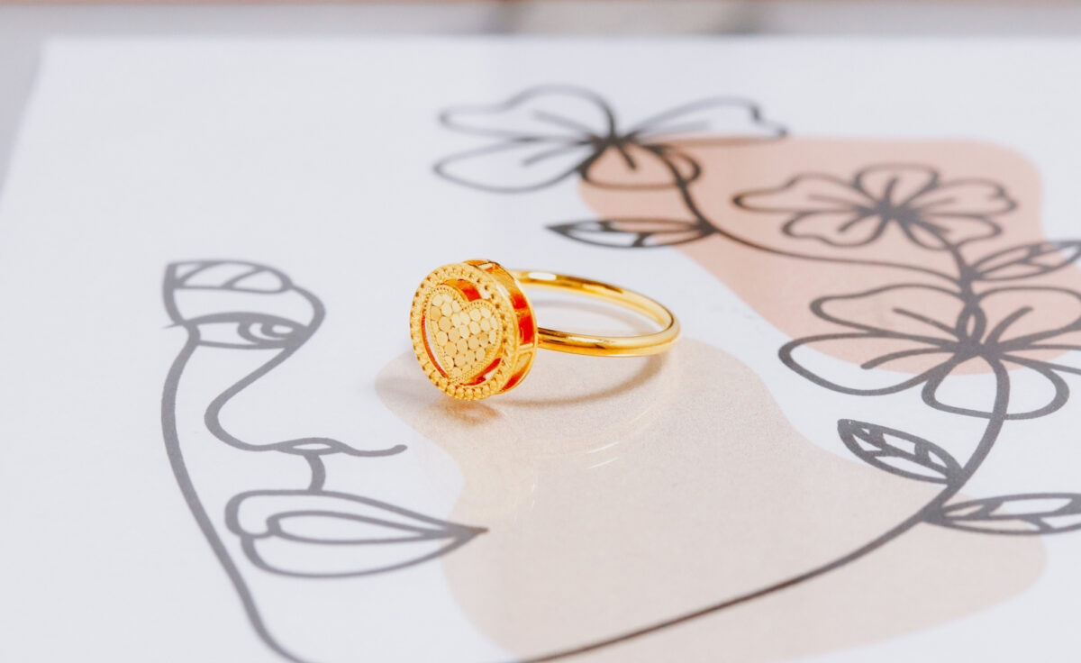 Nouria Love Ring
