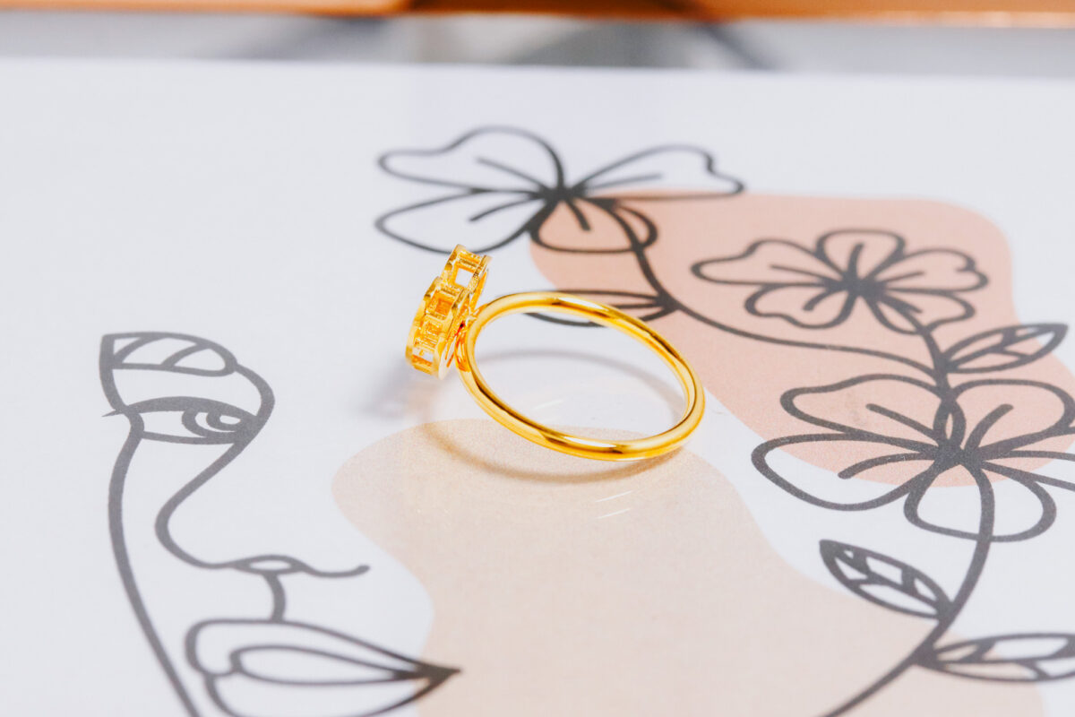 Hubbell Love Ring