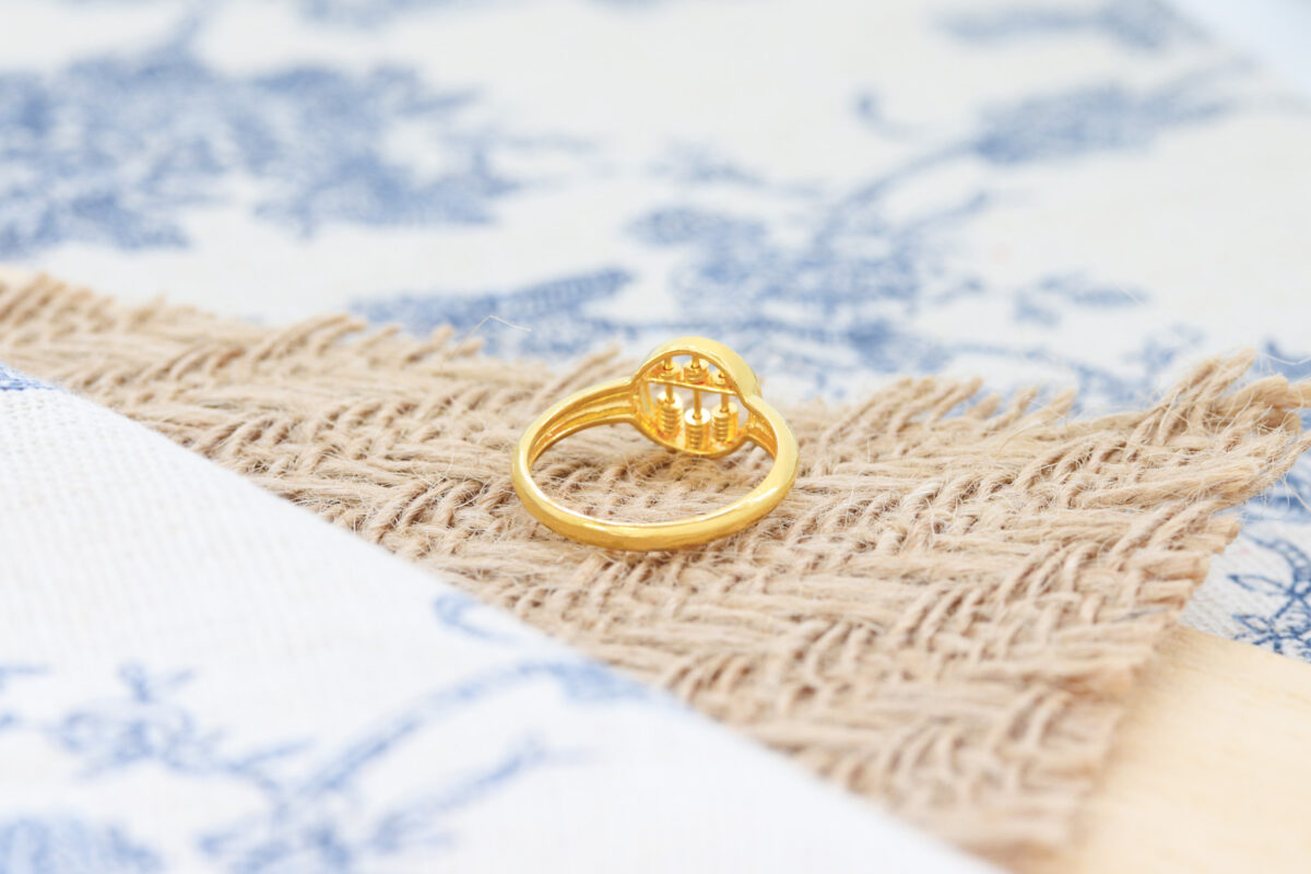 Gleaming Circle Abacus Ring