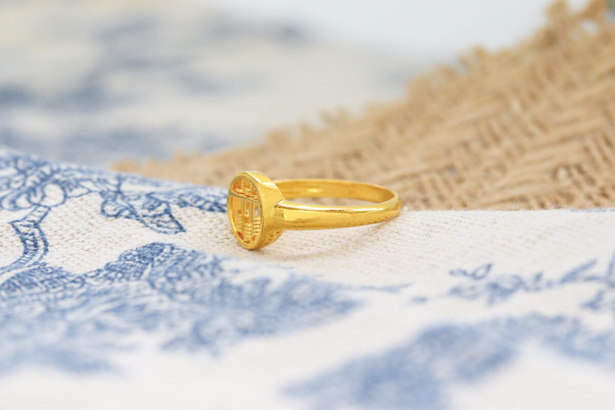 Gleaming Circle Abacus Ring