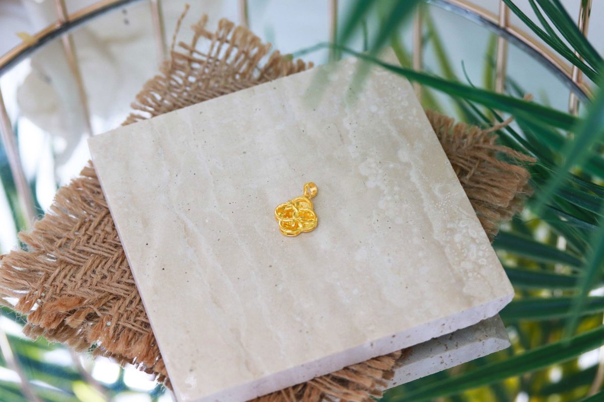 Sylvan Clover Pendant