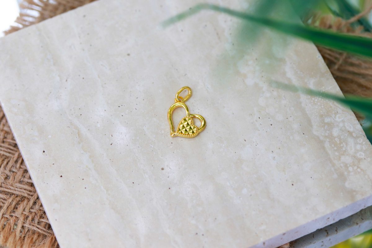 Heartlinks Pendant