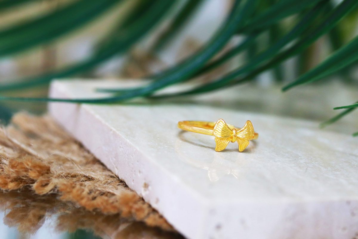 Sunbeam Ribbon Ring