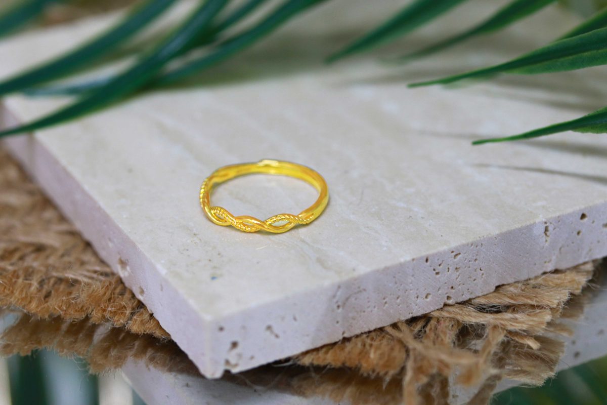 Rippling Wave Ring